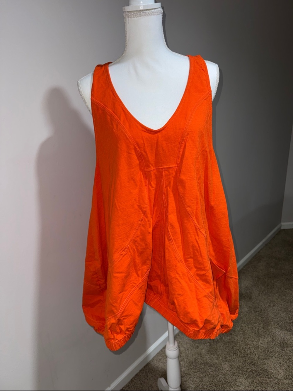 Women’s Bright Orange Scoop Neck Balloon Hem Tank Top